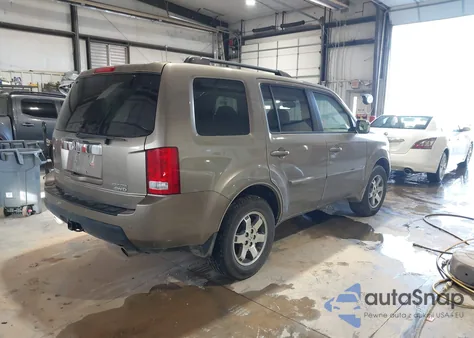 2009 Honda Pilot Touring z USA, uszkodzony, nr VIN 5FNYF48829B045720